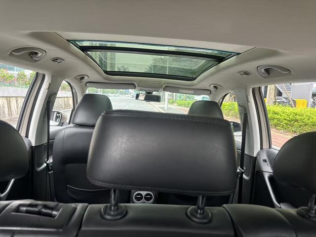 Volkswagen Tiguan 2015 thumb 6
