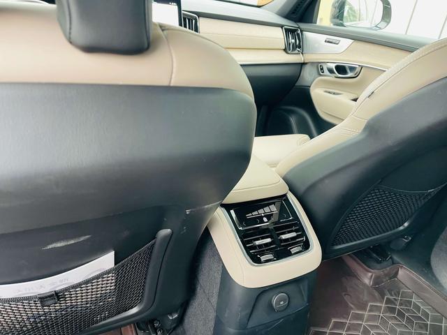 Volvo XC90 2026 thumb 6