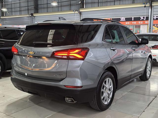 Chevrolet Equinox 2023 thumb 2