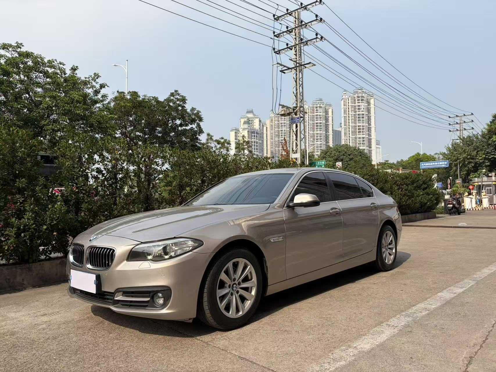 BMW 5 серии 2017 thumb 8