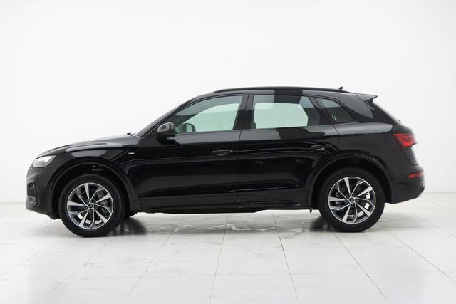 Audi Q5 2023 thumb 2