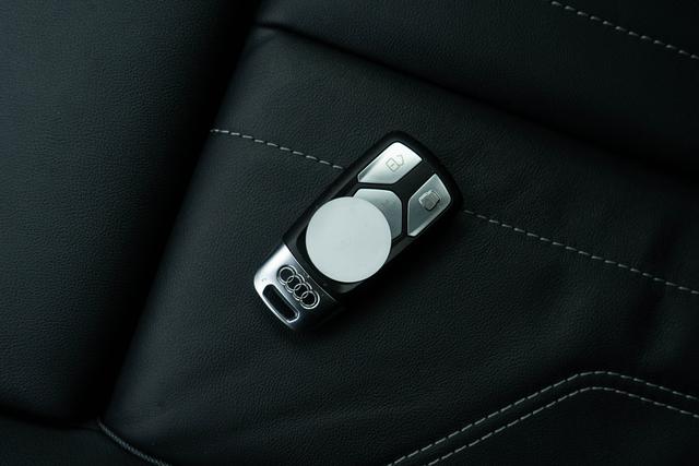 Audi Q5 2023 thumb 9