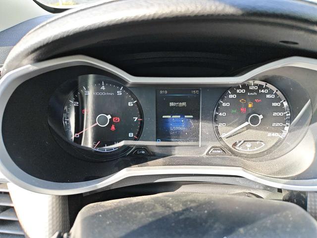 Geely GS 2017 thumb 12