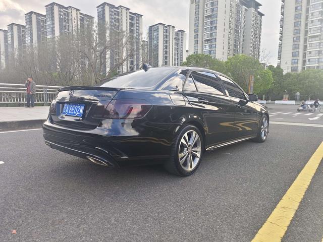 Mercedes-Benz E-Class 2015 thumb 4