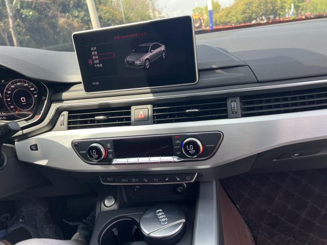 Audi A4 2019 thumb 12