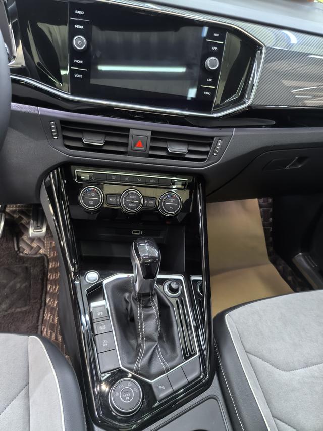 Volkswagen Tayron 2019 thumb 8