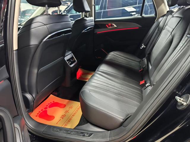 Hongqi H5 2023 thumb 10