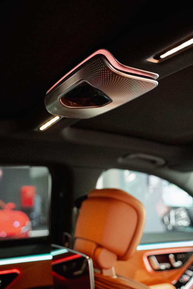 Mercedes-Benz S-Class 2024 thumb 6