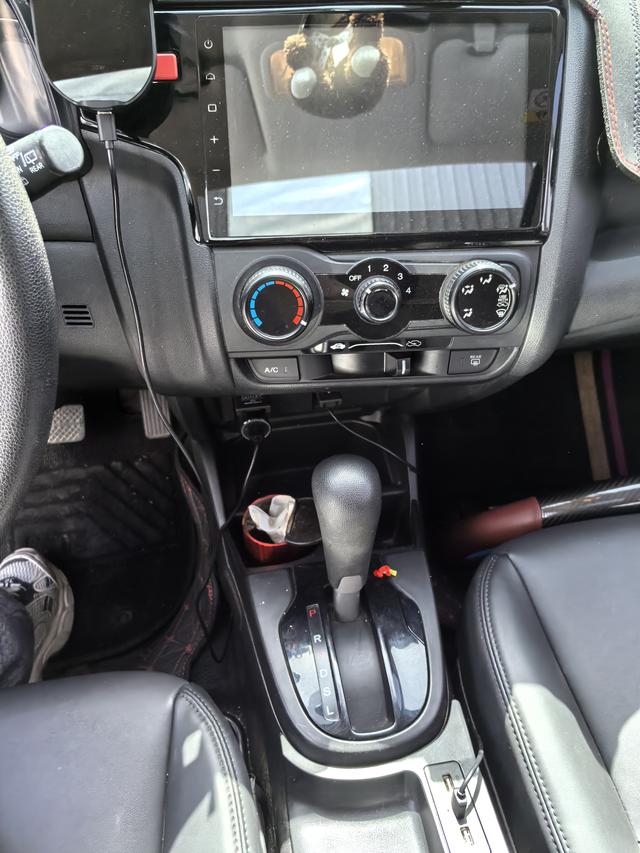 Honda Fit Shuttle 2016 thumb 6