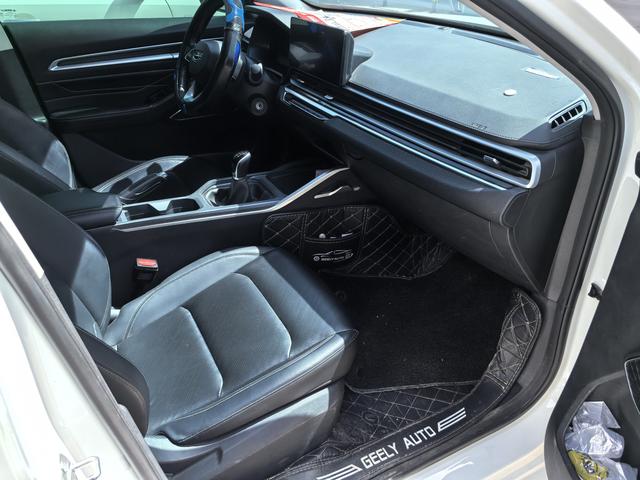 Geely Emgrand 2022 thumb 5