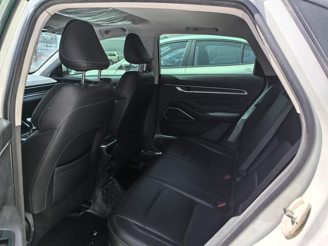 Geely Emgrand 2022 thumb 10