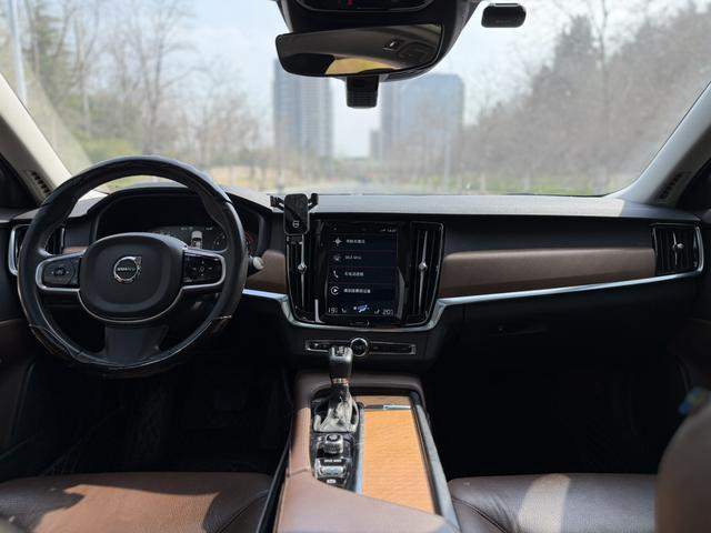 Volvo S90 2020 thumb 6