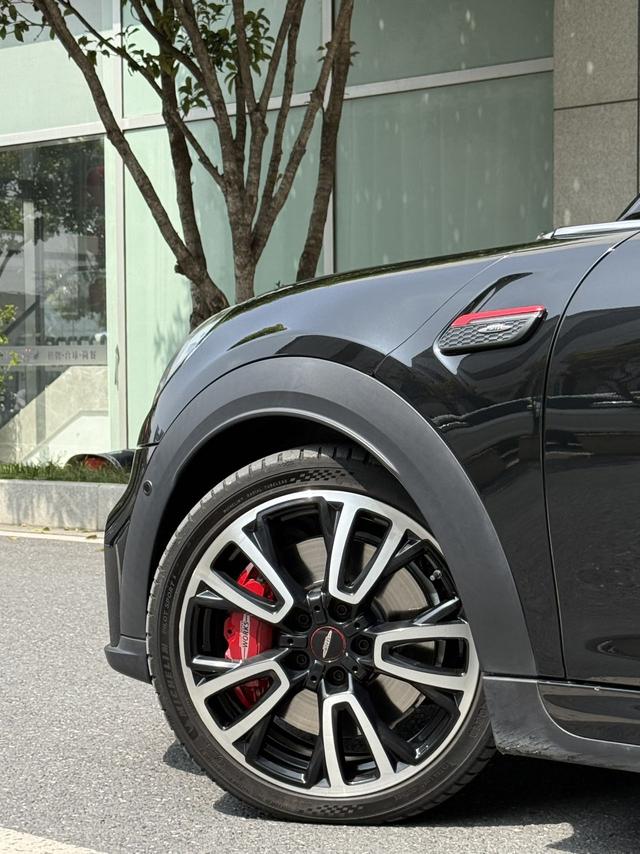 Mini Hatch 2023 thumb 7