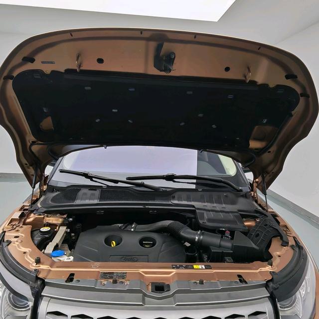 Land Rover Evoque 2014 thumb 8