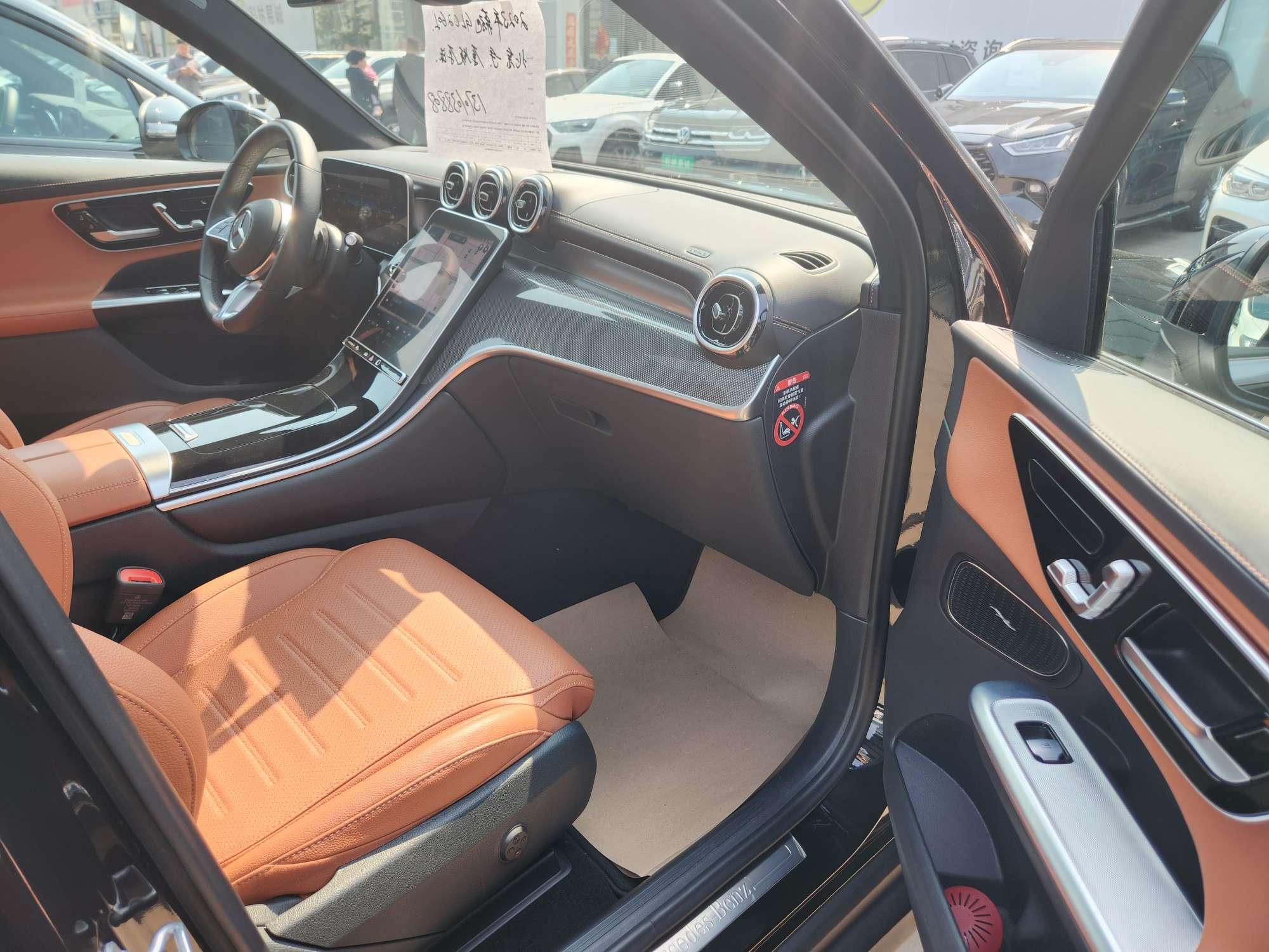Mercedes-Benz GLC 2023 thumb 3