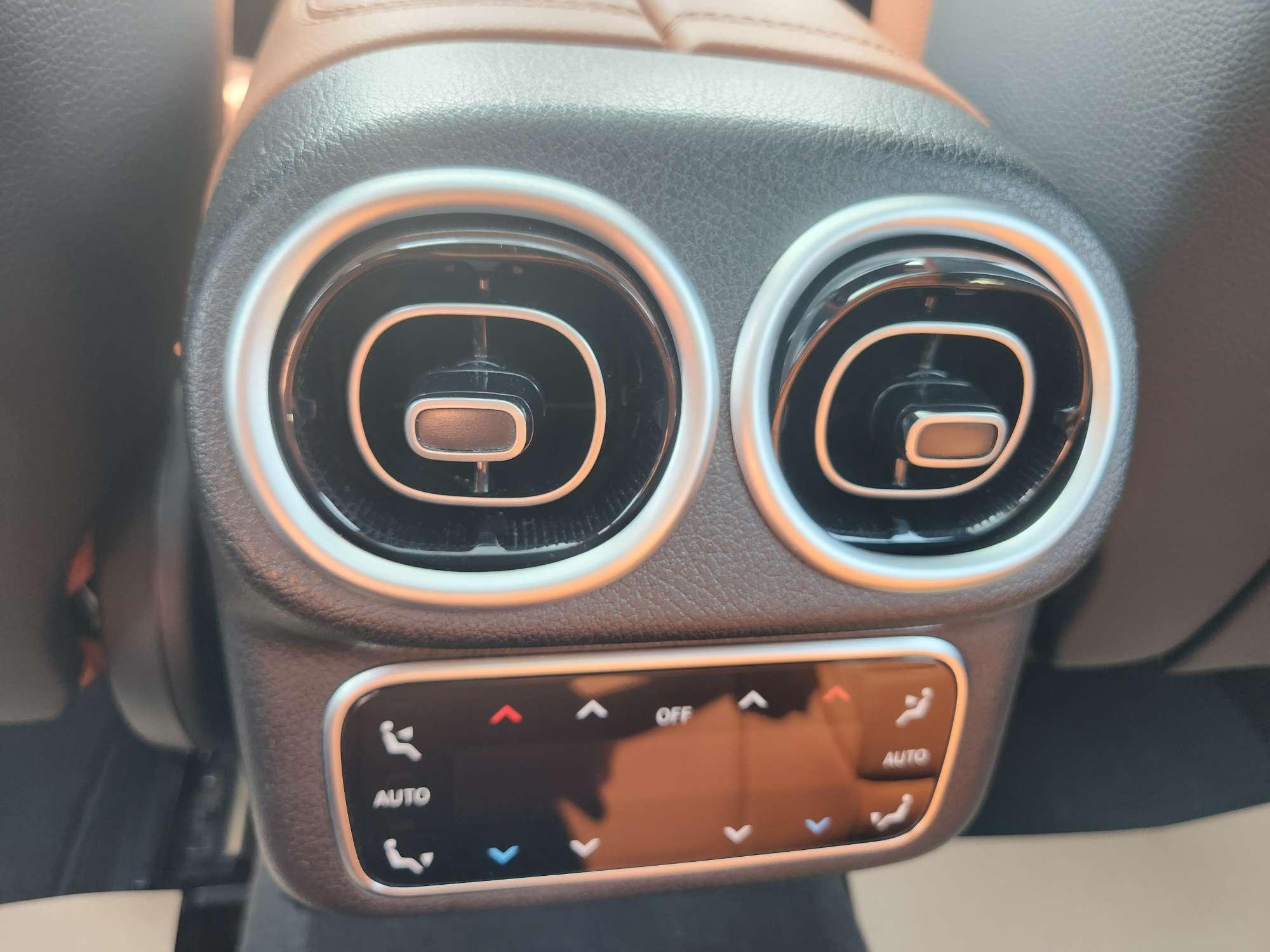 Mercedes-Benz GLC 2023 thumb 10