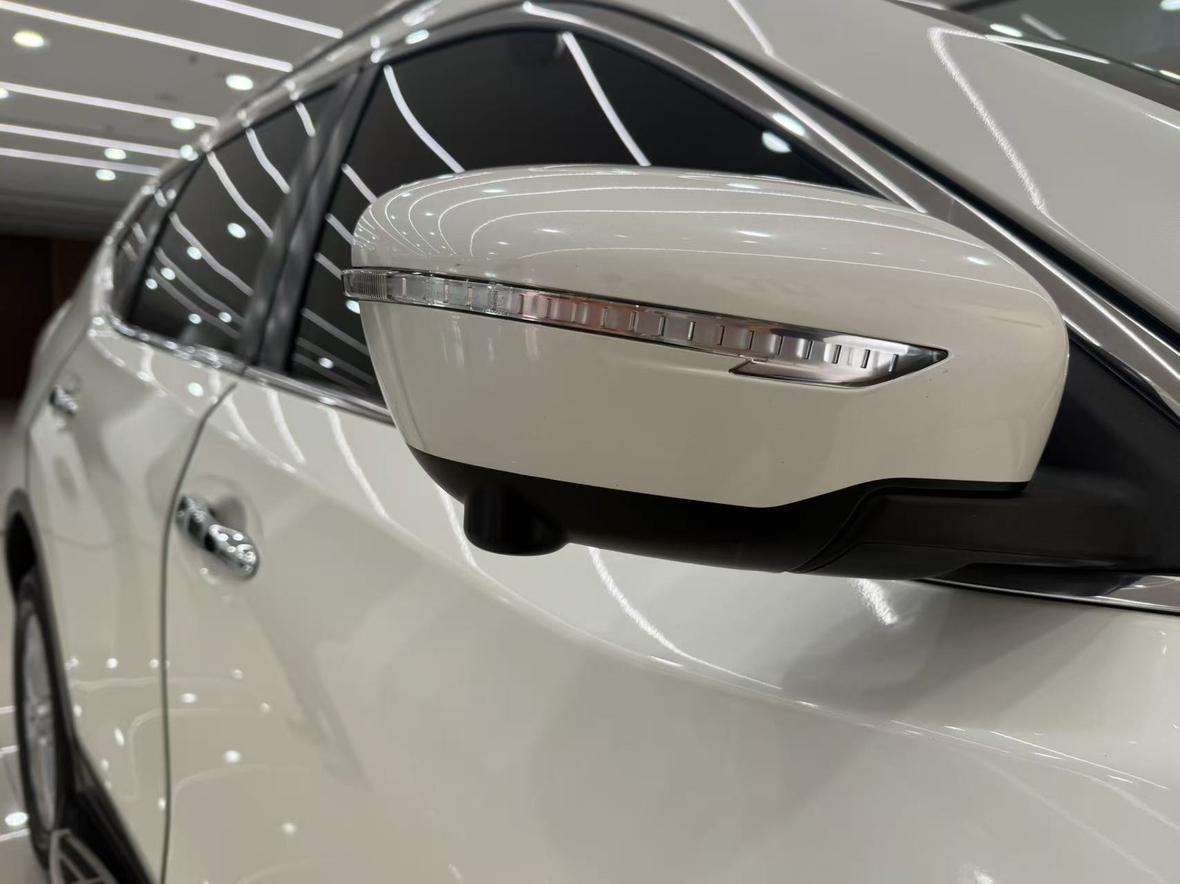 Nissan X-Trail 2015 thumb 6