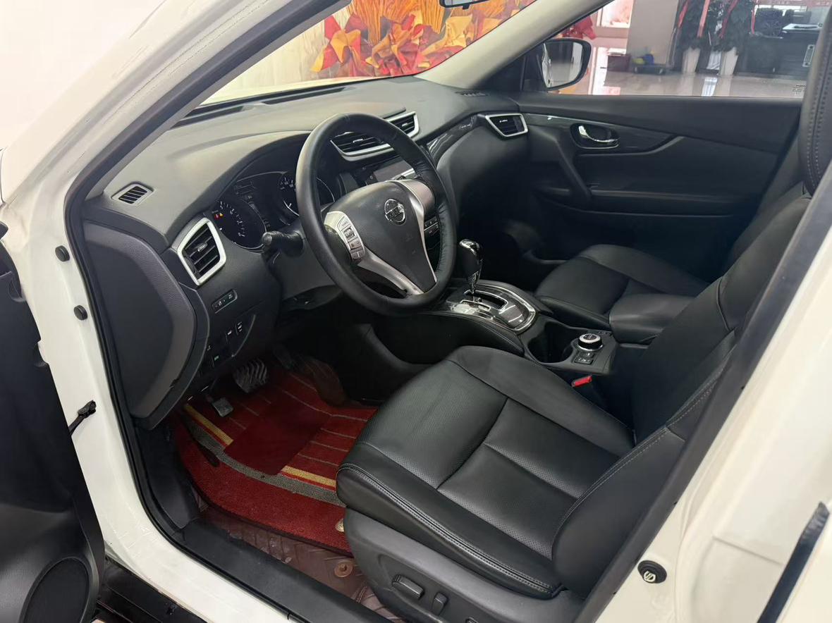 Nissan X-Trail 2015 thumb 11