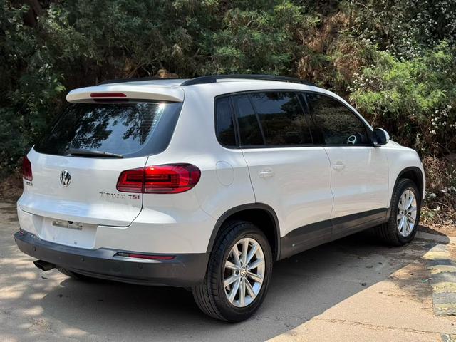 Volkswagen Tiguan 2016 thumb 12
