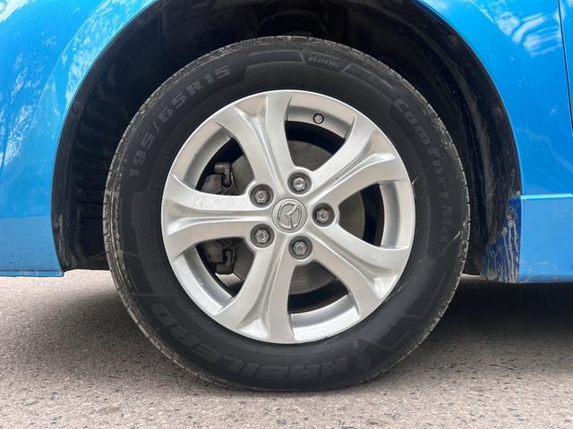 Mazda 3 2012 thumb 5