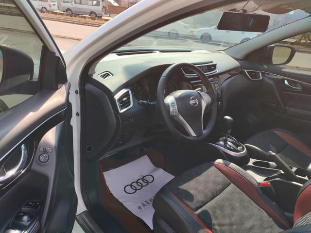Nissan Qashqai+2 2016 thumb 6