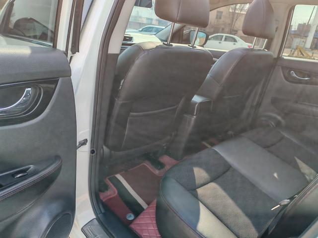 Nissan Qashqai+2 2016 thumb 7