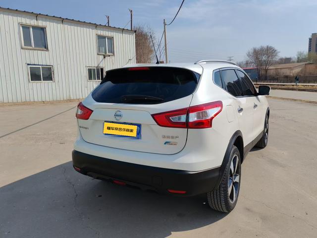 Nissan Qashqai+2 2016 thumb 11
