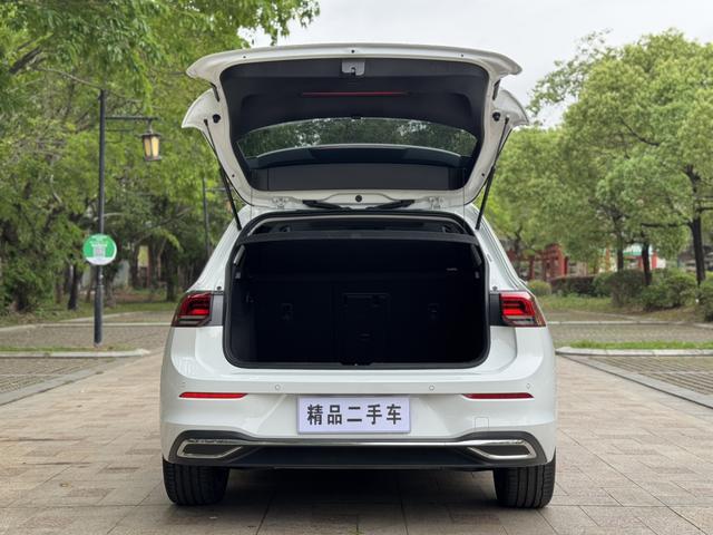 Volkswagen Golf 2024 thumb 8