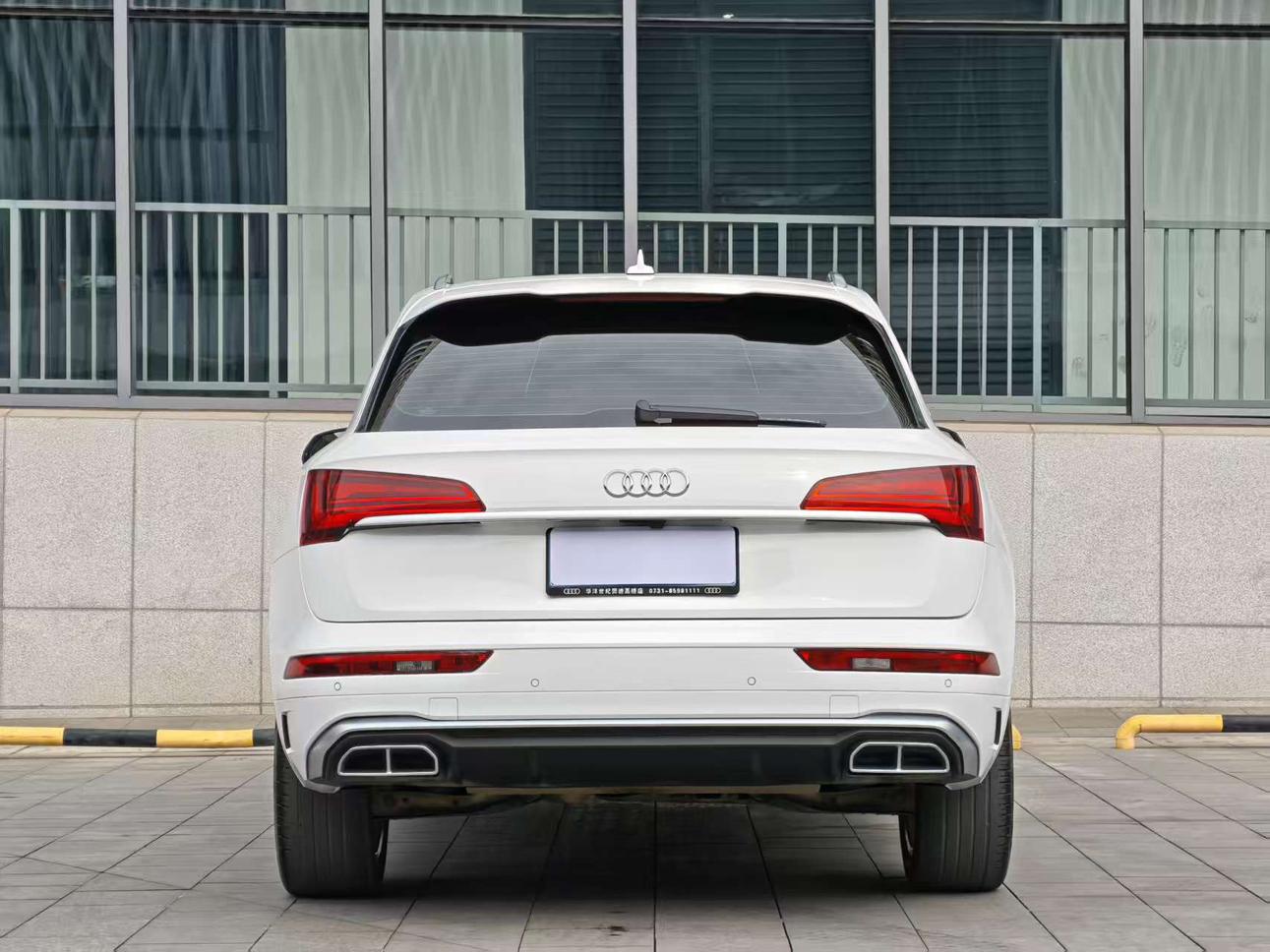 Audi Q5 2022 thumb 3