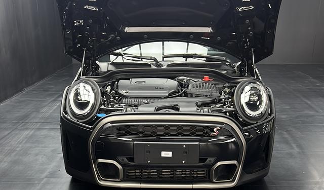 Mini Hatch 2023 thumb 8