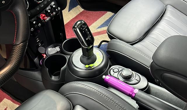 Mini Hatch 2023 thumb 10