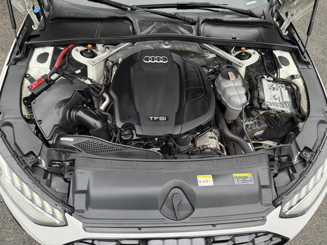 Audi A4 2020 thumb 5