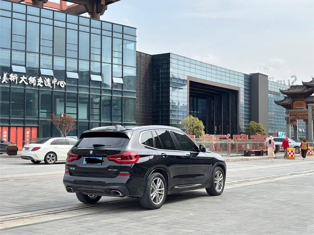 BMW X3 2018 thumb 5