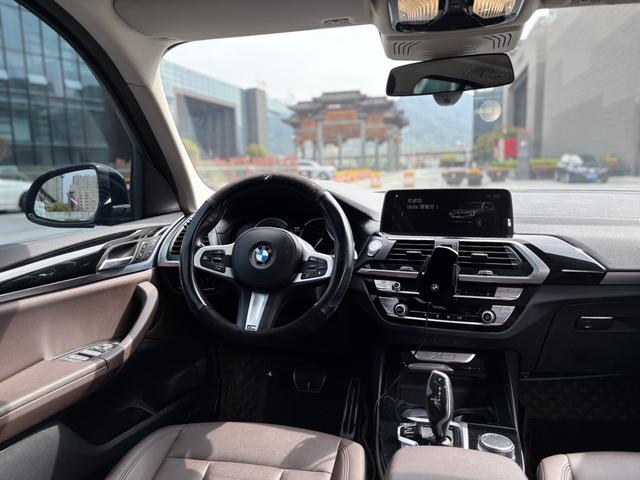 BMW X3 2018 thumb 8