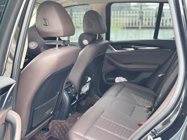 BMW X3 2018 thumb 10