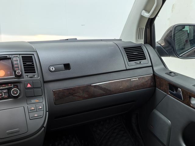 Volkswagen Magotan 2012 thumb 4