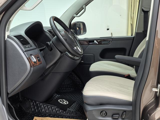 Volkswagen Magotan 2012 thumb 7