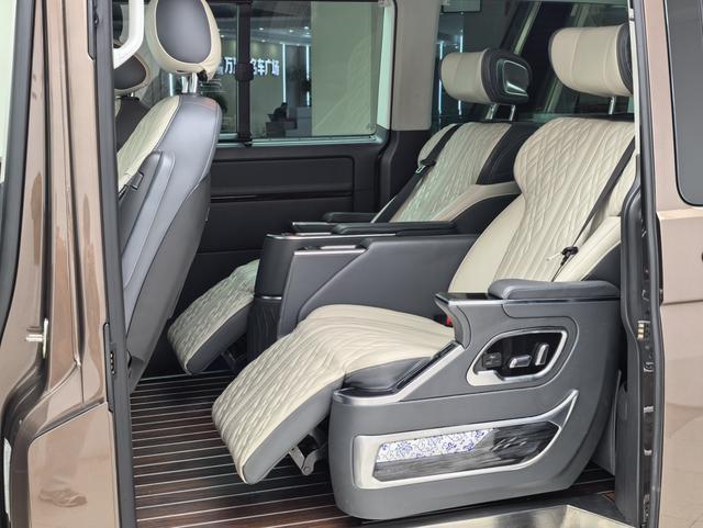 Volkswagen Magotan 2012 thumb 8