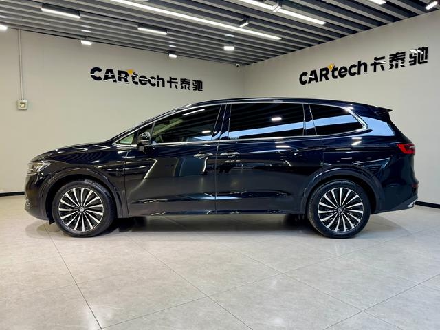 Volkswagen Viloran 2024 thumb 2