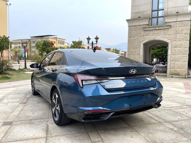 Hyundai Elantra 2021 thumb 11