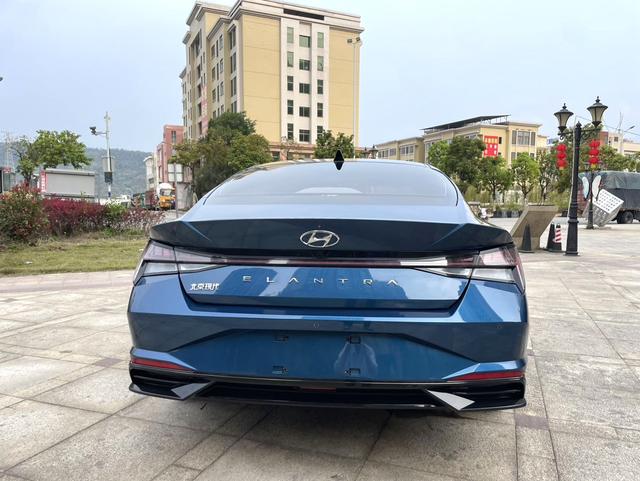 Hyundai Elantra 2021 thumb 12