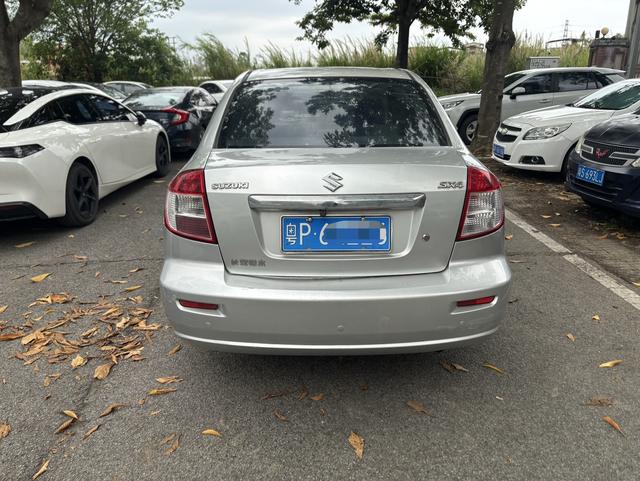 Suzuki SX4 2008 thumb 4