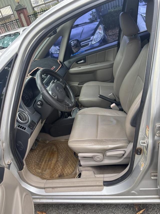 Suzuki SX4 2008 thumb 7