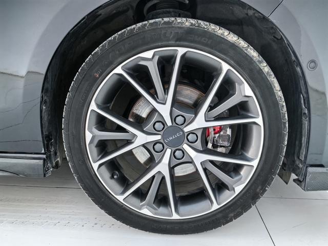Lynk & Co 03 2019 thumb 5
