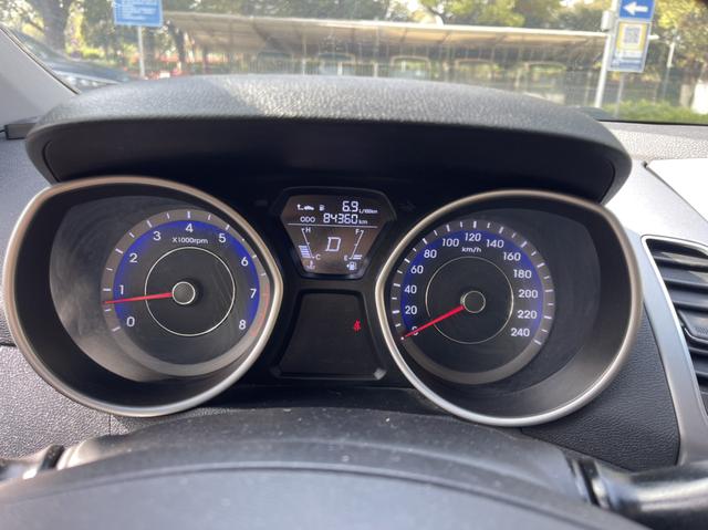 Hyundai Elantra 2016 thumb 9