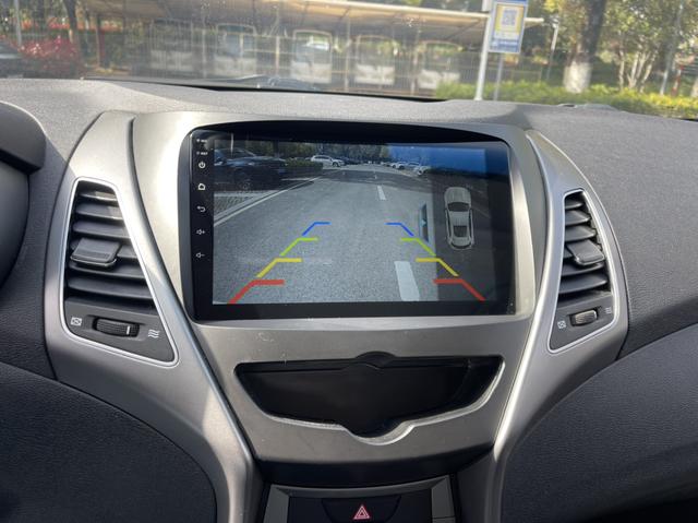 Hyundai Elantra 2016 thumb 12