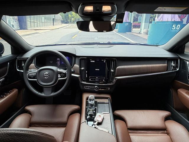 Volvo S90 2024 thumb 5