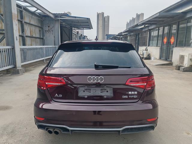 Audi A3 2018 thumb 3