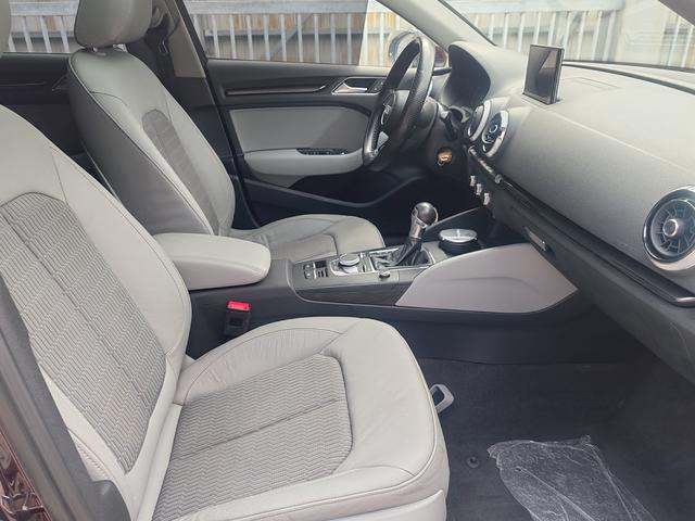 Audi A3 2018 thumb 5