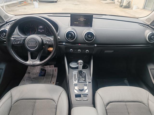 Audi A3 2018 thumb 6